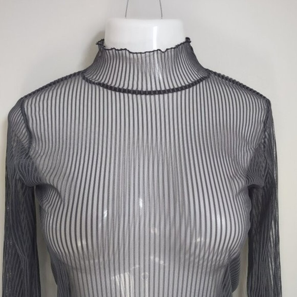 Oak + Fort Gray Sheer Wavy Lettuce Hem Highneck Blouse OS - Picture 5 of 11